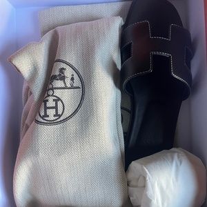 Hermes sandals